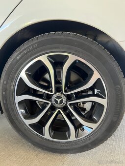 Mercedes C trieda T 220 d 9G - 7