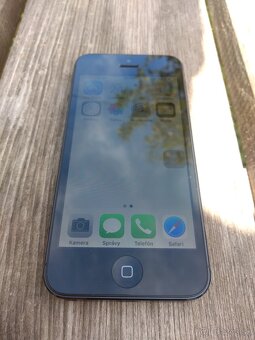 Apple iPhone 5 - 7