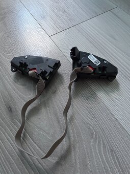 Tlačítka multifunkčního volantu Škoda 5E0919719L - 7