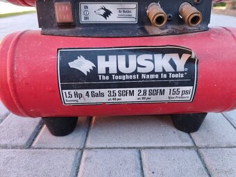 Kompresor Husky model A700062 - 7