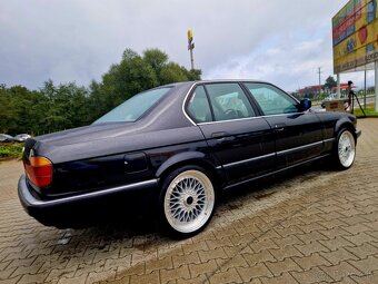 Bmw 7 e32 - 7