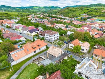 Na predaj rodinný dom / lukratívny stavebný pozemok - 7