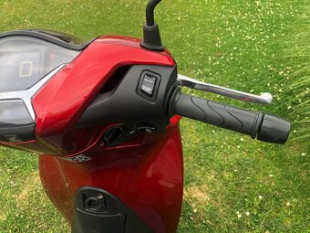 Predam Hondu SH125 AD - 7