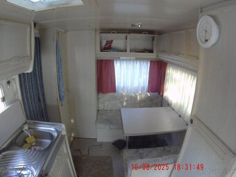 Predám obytný príves CARAVELAIR 1993 - 7