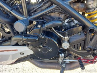 Ducati streetfighter 1098 - 7