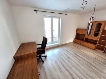 PREDAJ - rodinný dom v obci Cífer - novostavba - 7