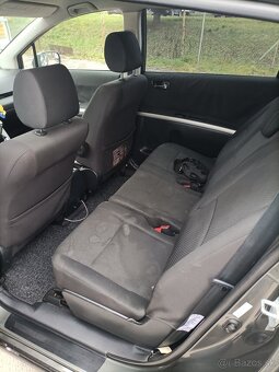 Predám Toyota Corollu Verso - 7