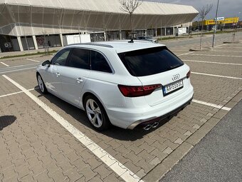 Audi S4 - 7