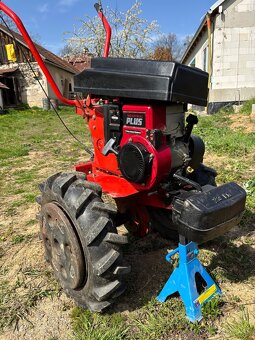 Predám malotraktor s prislušenstvom - 7