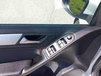 VW Golf 6 cabrio 1,6 Tdi 77kw/105hp M5 129800km - 7
