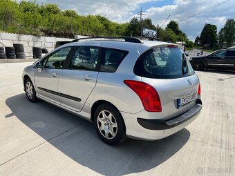 Peugeot 308 - 7