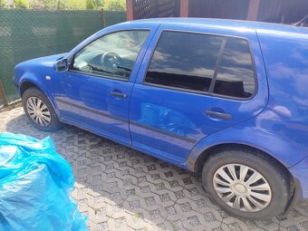 Rozpredám Volkswagen golf 4 1.4 benzín - 7