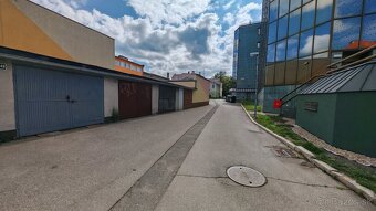 Prenajmem garaz v centre Popradu za Slovenskou sporitelnou - 7