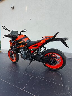 KTM Duke 890 GP 2023 - 7
