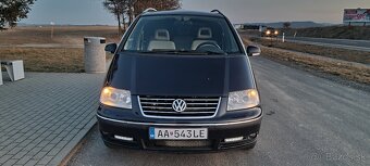 VW Sharan 1.9 TDI 4x4 - 7