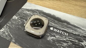 Apple Watch Ultra 2 49 mm titánové - 7
