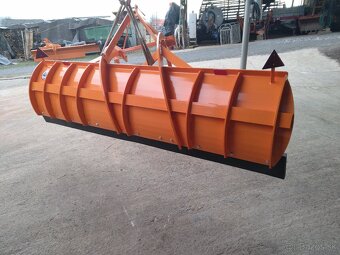 Predna zadná snežná radlica - 7