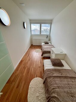 TUTI-FRUTI VÝHĽAD, 3-IZBOVÝ BYT, KDE SA BÝVA S ÚSMEVOM - 7