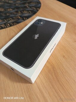 Apple 11 64GB - 7