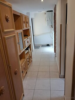 3 izbový byt s balkónom - 7