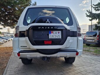 Mitsubishi Pajero 3.2D-ID LWB 4x4 190k A/T 7-Miest. (diesel) - 7