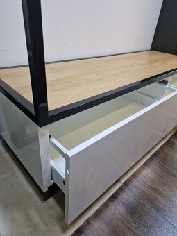 Vešiakové skrine - 7