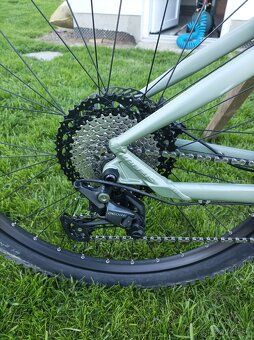 Predám bicykel Gibon 30 veľ. L - 7