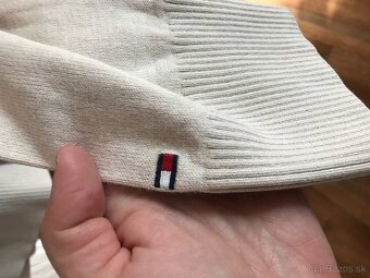 TOMMY HILFIGER originál caramel pánsky svetrik XL - 7