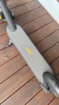 Ninebot KickScooter MAX G30E II - 7