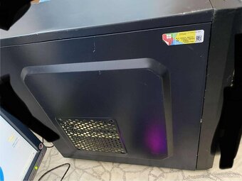 Predám starší herni pc i5 4 gen 8 gb ram 128 gb ssd 1650 gtx - 7