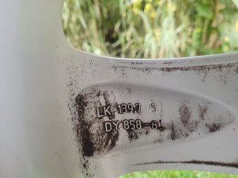 Predám ALUTEC alu disky 6x139,7 Pajero alebo Fullback - 7