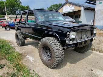 Jeep Cherokee XJ 4.0 - 7