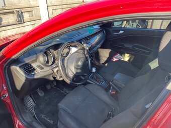 Alfa Romeo Giulietta - 7