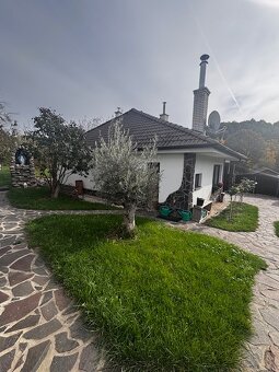 Dva rodinné domy v srdci Myjavských kopaníc – pokoj, príroda - 7