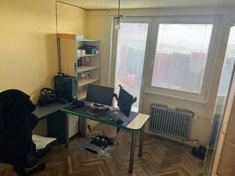 Predám 3 izbový byt - 7