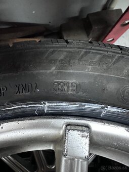 235/45 R17 - 7
