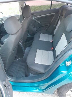 Skoda octavia 1.4 benzin 125000km rok 2007 - 7