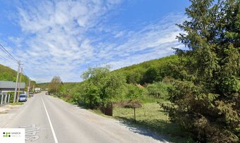 Stavebné pozemky s projektom 2 samostatných RD v obci Baška- - 7