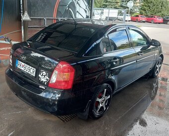 Hyundai accent 1.4 16v - 7