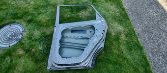 Hyundai Tucson 3 III 2015 - 2021 Prave zadne dvere - 7