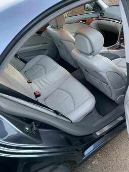 Mercedes Benz E 220 Anglicka verzia - 7