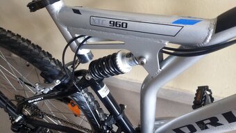 Predam celoodpruzeny bicykel Giant XTC 960 - 7