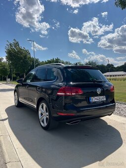 VW Touareg 3.0 tdi - 7