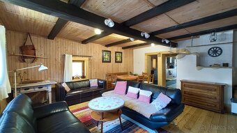 Zrekonštruovaná drevenica pod Kráľovou hoľou, pozemok 457 m2 - 7