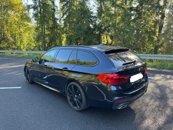 BMW Rad 5 Touring 540d xD 235kW, M-PACKET, WEBASTO, MATRIX - 7