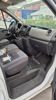 Renault minibus 8+1 - 7