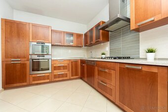 PRENÁJOM – veľký 3 iz byt v Petržalke - 7