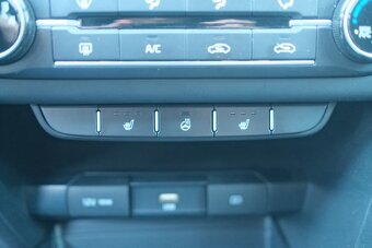 KIA Ceed - 7