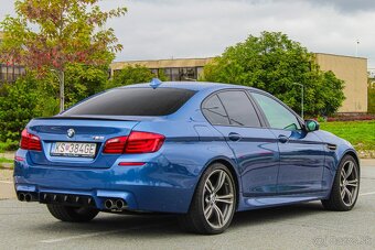 BMW M5 Sedan - 7