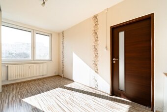 Praktický 4 izbový byt vo výbornej lokalite, Rosná ul. Košic - 7